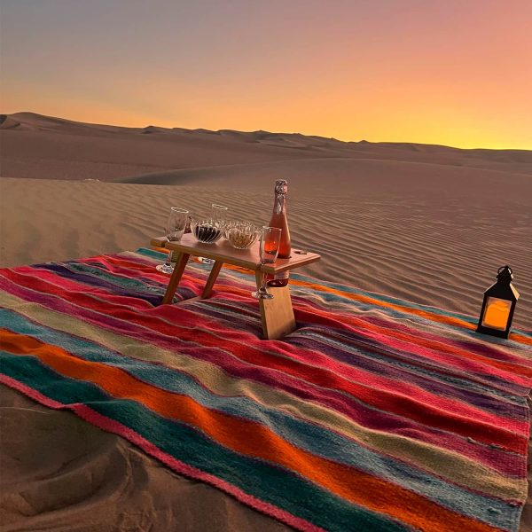 Brindis en el desierto Ica