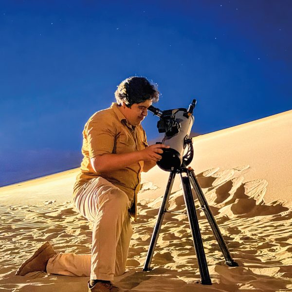 Huacachina Estelar: Astronomia y Aventura